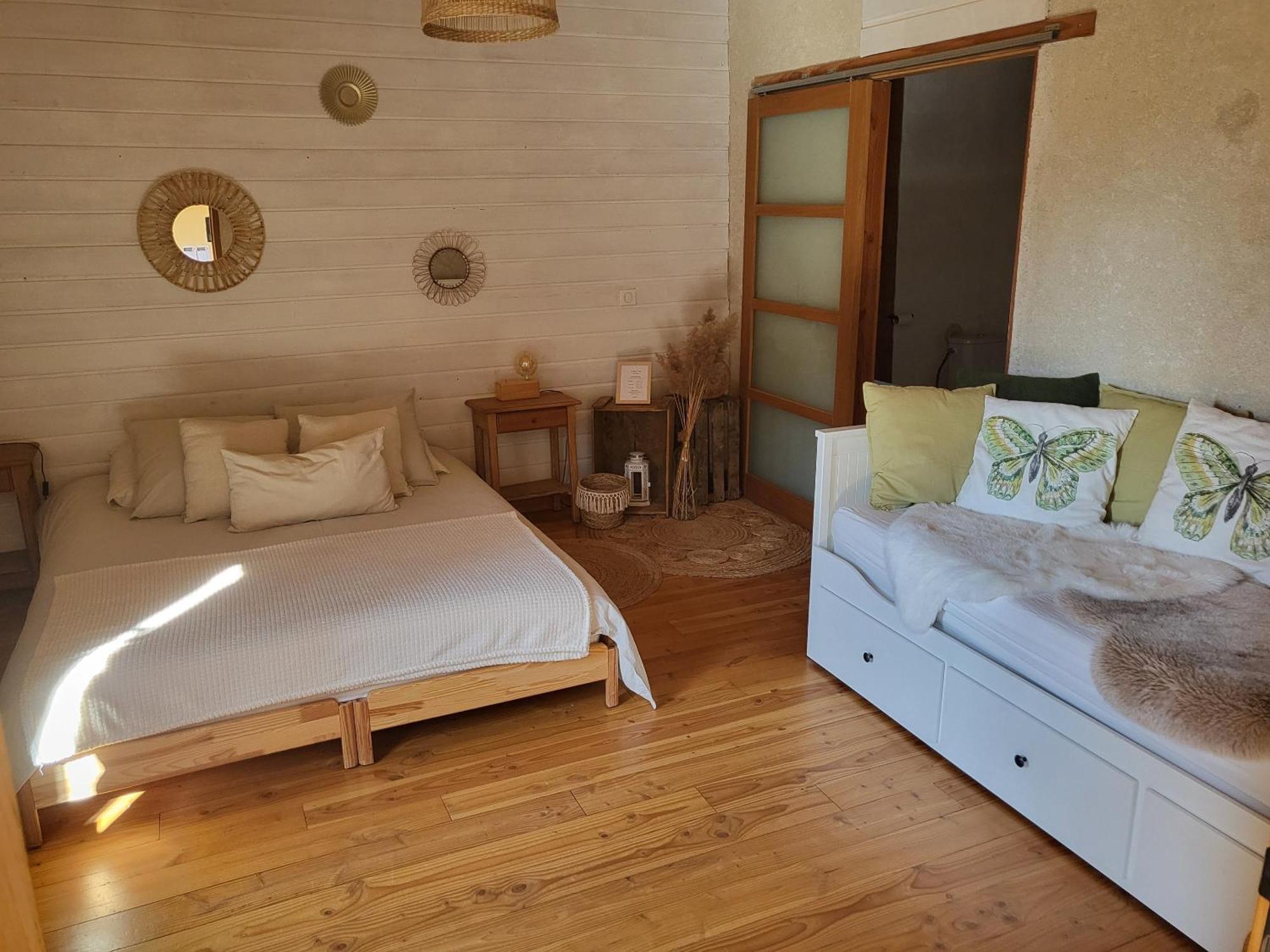 Hotel Le Grenier à Blé Satillieu Habitación foto