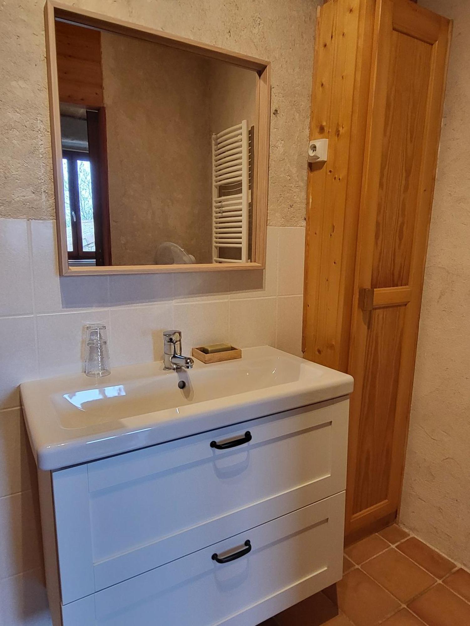 Hotel Le Grenier à Blé Satillieu Habitación foto